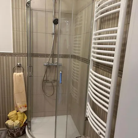 Losiowa Buda Vakantiehuis *